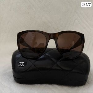 CHANEL Brown Tortoiseshell Oversized Sunglasses